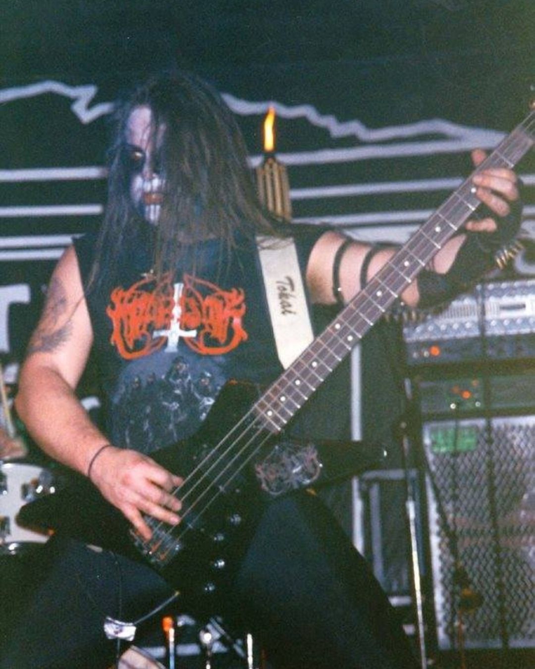 Black Metal'de Bas Gitarın Bir Sesi Vardı