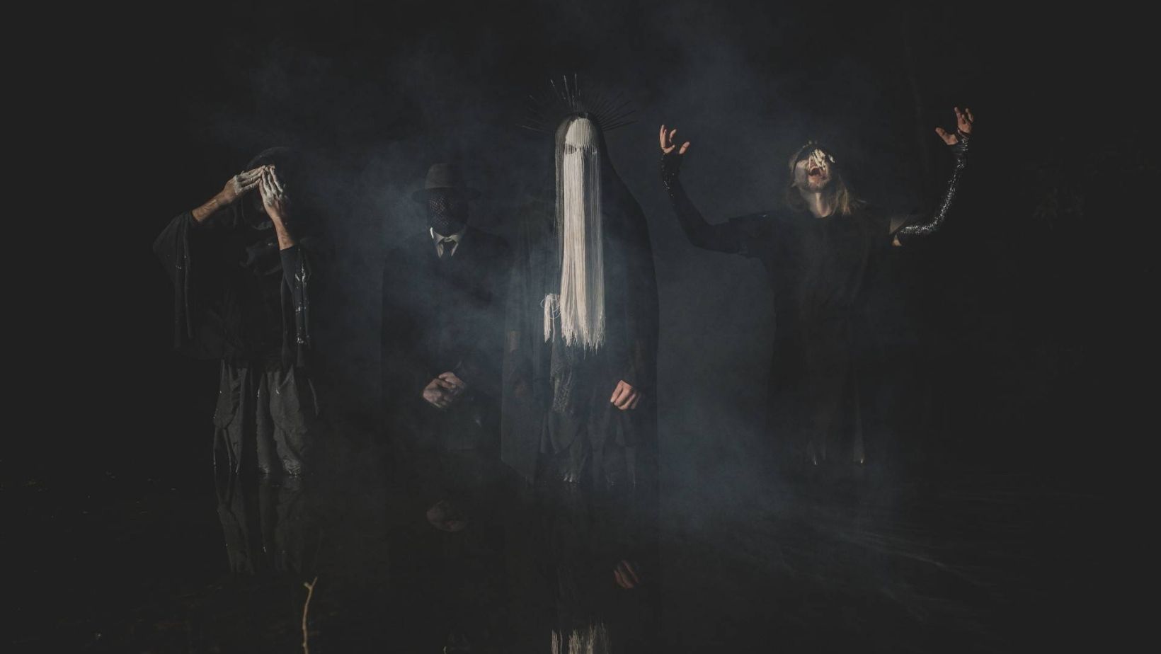 THE AEONS TORN Kozmik Korkuyu “Void Artefakkts” ile Derinleştiriyor